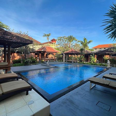 Ayu Lili Garden Hotel Kuta Kuta Lombok Esterno foto